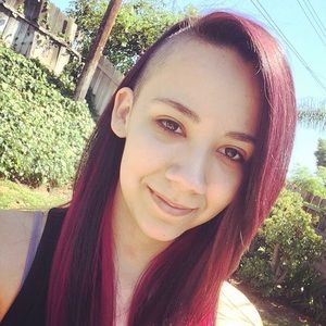 Meet your Posher, Serena